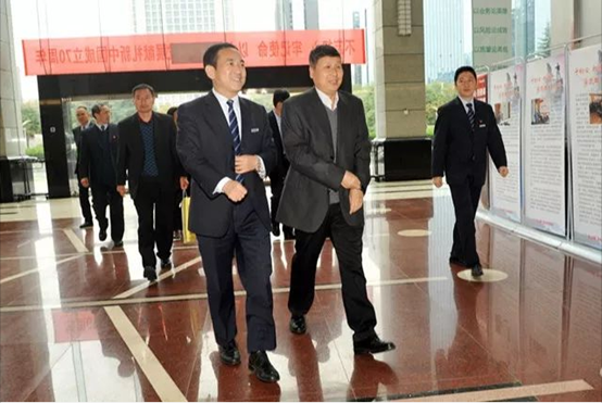 阳煤平原化工董事长武金万一行来凯发k8旅行交流